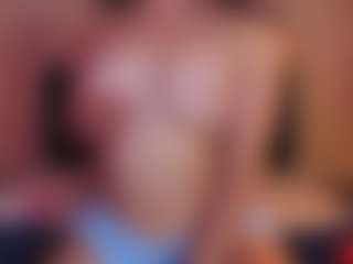 Chloe's Live Sex Cam Show