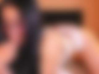 Live cam show with Chloe - Cowgirl on camwithhim.com