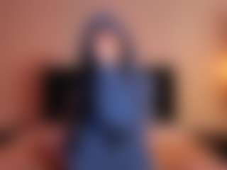 Live cam show with Chloe - Fuck Machine on 1on1-livenow