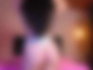 Live cam show with Chloe - Squirt on Cam Slut