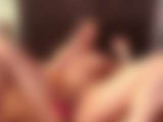Chloe's Live Sex Cam Show