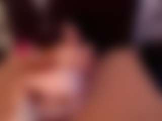 Live cam show with Chloe - Fuck Machine on CamSodaAdn