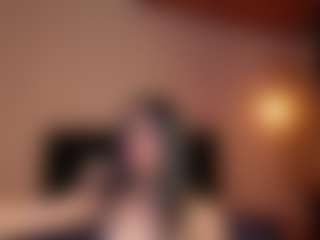 Chloe's Live Sex Cam Show