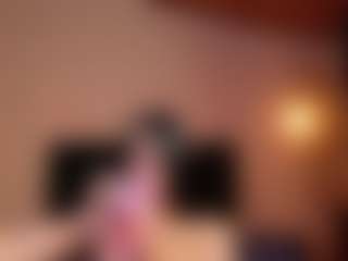Chloe's Live Sex Cam Show