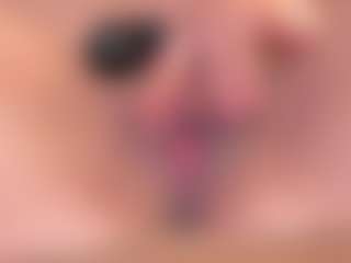 Chloe's Live Sex Cam Show