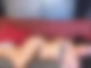 Live cam show with Chloe - Fuck Machine on Fling VIP Chat