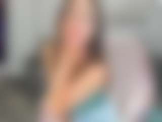MarySanti MILF webcam performer live streaming