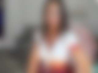 MarySanti MILF webcam performer live streaming