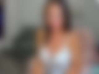 Live cam show with MarySanti - Ass Bouncing on StripNow