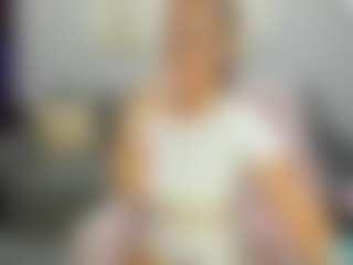 Live cam show with MarySanti - HD on Camsoda