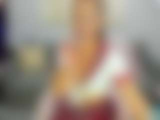 Live cam show with MarySanti - Spanish MILF on Camming Site