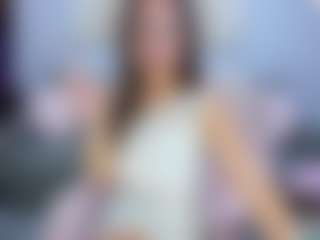 MarySanti MILF webcam performer live streaming