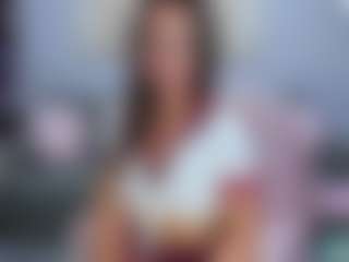 MarySanti MILF webcam performer live streaming