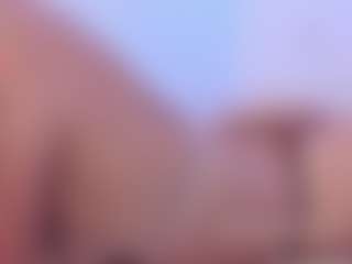 Live cam show with Pareveda - Mature on eurowanks.com