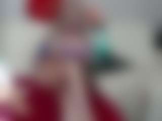 Live cam show with BestDoris - Nipple Piercings on AdultVida.com