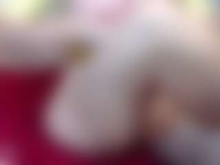 Live cam show with BestDoris - Nipple Piercings on StripNow