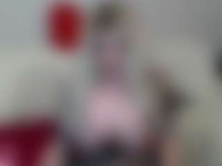 Live cam show with BestDoris - Blonde Hair HD on Camsoda