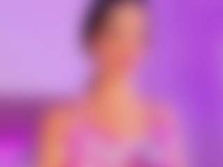 Live cam show with Camiiladoll - Flat Chested on AdultVida.com
