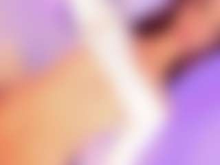 Live cam show with Camiiladoll - Big Cock on Uber Horny