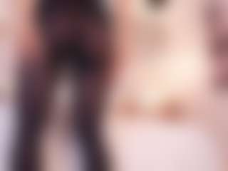 Live cam show with IvyEllis - Cute on Free Soda