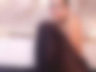 Live cam show with IvyEllis - Cute on Streamer API