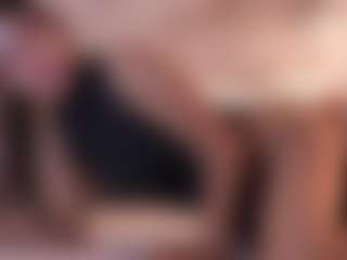Live cam show with IvyEllis - Lush Brown Hair on Milf Play