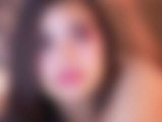Live cam show with IvyEllis - College Brown Hair on Camsoda