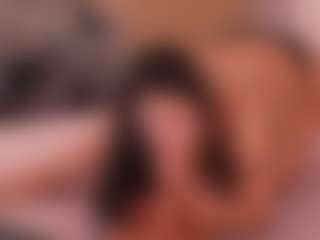 Live cam show with IvyEllis - Lovense Brown Hair on 1on1-livenow