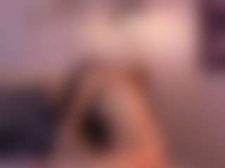 Live cam show with IvyEllis - Spank on madthumbs