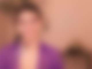 Live cam show with IvyEllis - College Brown Hair on Camsoda