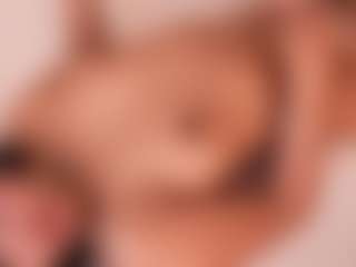 IvyEllis's Live Sex Cam Show
