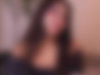 Live cam show with IvyEllis - Spank Brown Hair on SpankPalCams