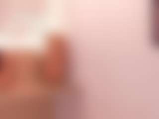 Live cam show with IvyEllis - Ass Bouncing on Hubzter Live