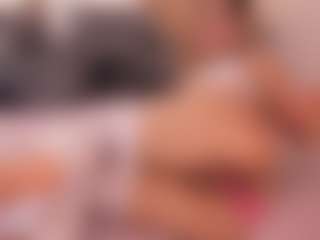 Live cam show with IvyEllis - Lush Brown Hair on EXY