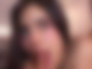 Live cam show with IvyEllis - Fingering on CamwithHer