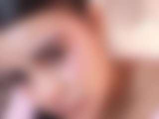 Live cam show with IvyEllis - Brown Hair Teen (18+) on Camiplay Live
