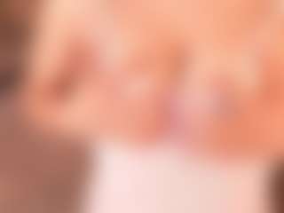 Live cam show with IvyEllis - Playdildo on eurowanks.com