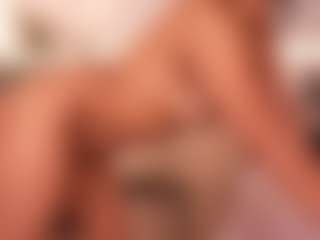 Live cam show with IvyEllis - College Brown Hair on Dolls Live