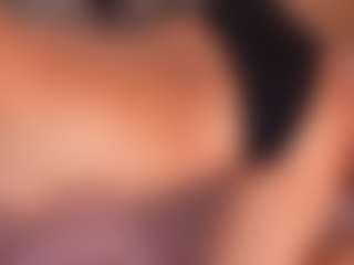 Live cam show with IvyEllis - Small Tits Brown Hair on Fling VIP Chat