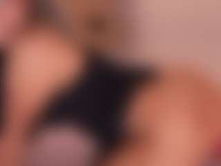 Live cam show with IvyEllis - Shaved Pussy Brown Hair on Streamer API
