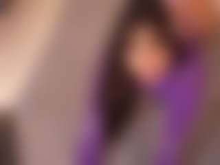 Live cam show with IvyEllis - Teen (18+) on Camsoda