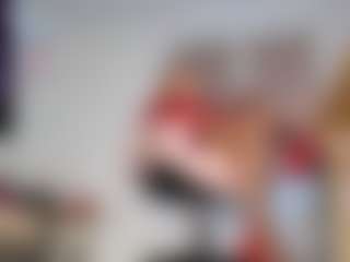 Live-Cam-Show mit LiliCross - Blonde Hair MILF auf Camsoda