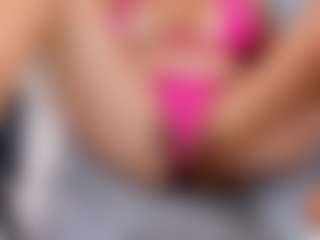 Live cam show with Slut-milf - Moaning on livesuperchat.net