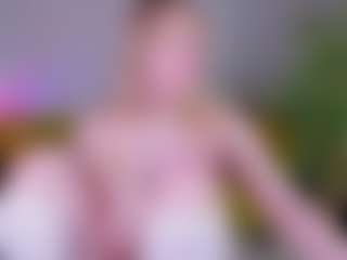 Live cam show with Colleen - White on studioflirtlive.com | united states