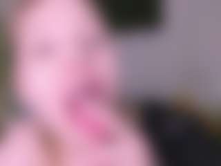 Live cam show with Colleen - Spank on Camsoda