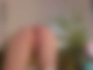 Live cam show with Colleen - Fingering on Mixed Magazine Live