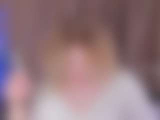 Live cam show with Colleen - Strip on Hubzter Live