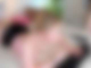 Live cam show with Colleen - Moaning on AdultVida.com