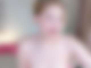 Live cam show with Colleen - Normal on liverealitysex.com