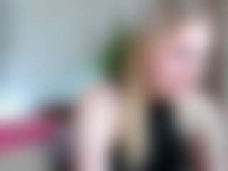 Live cam show with Colleen - Fingering on Camsoda